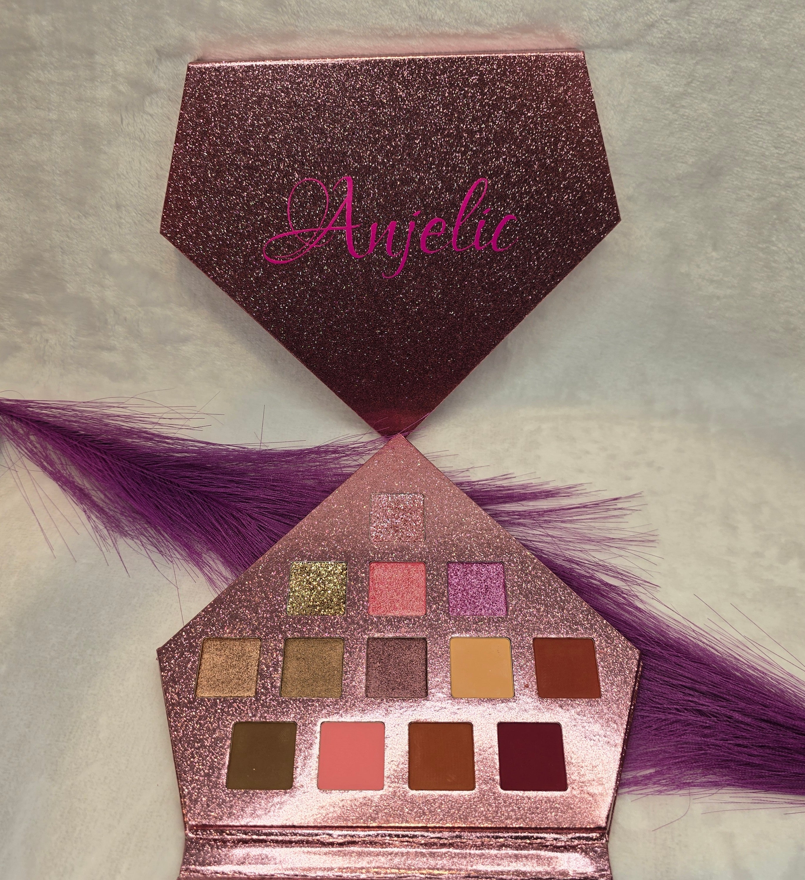 Anjelic Beauty Collection: 13 Color Eyeshadow Palette