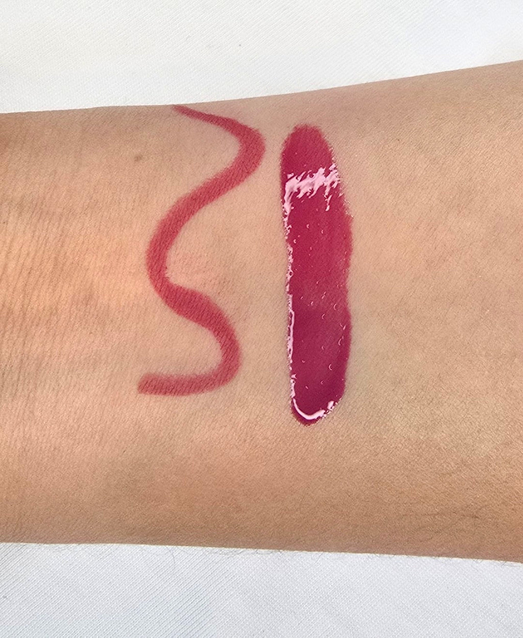 Anjelic Beauty Glossy Lip Kit: Violet Envy