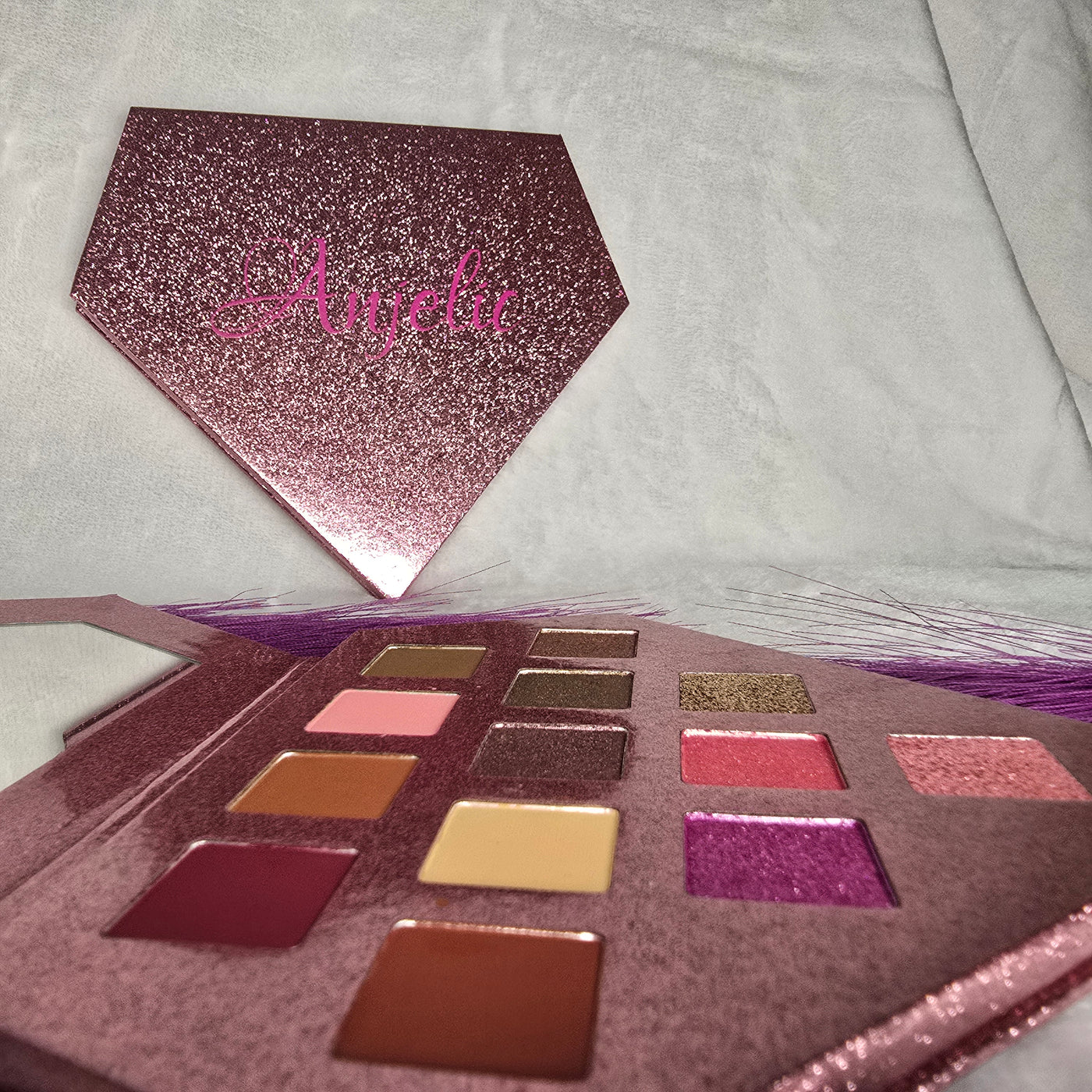 Anjelic Beauty Collection: 13 Color Eyeshadow Palette